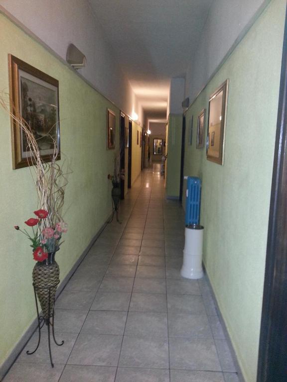 Hotel Stazione نوفارا المظهر الخارجي الصورة